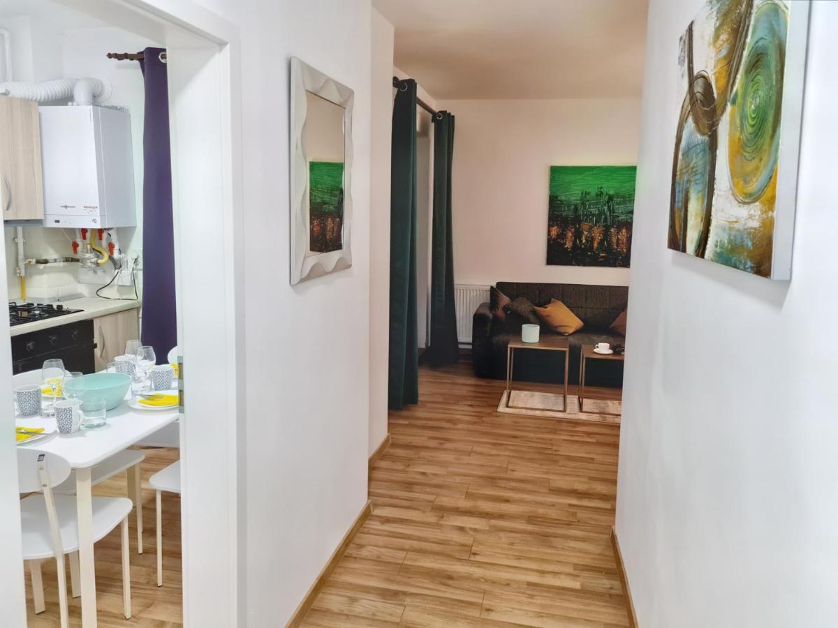 Lovely Ultracentral Apartment With Parking Cluj-Napoca Eksteriør bilde